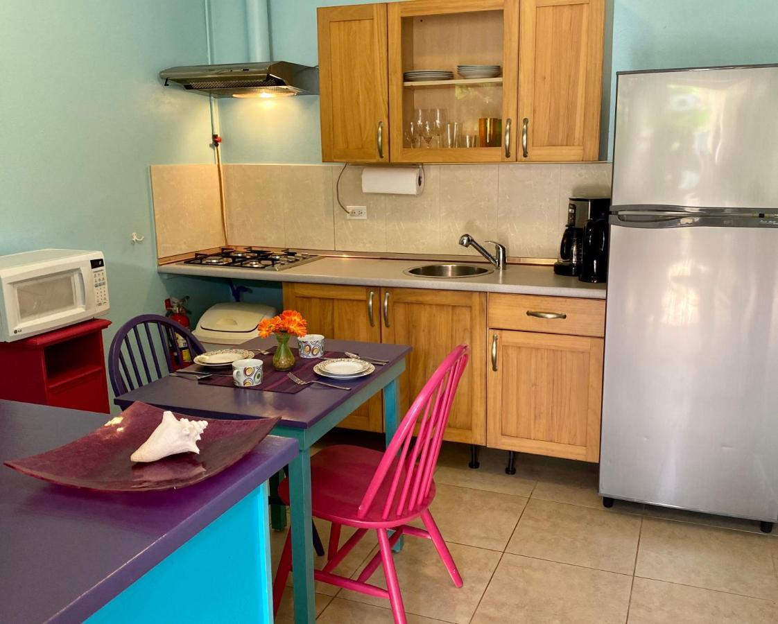 Little Paradise Aruba Vacation Apartments パームビーチ エクステリア 写真