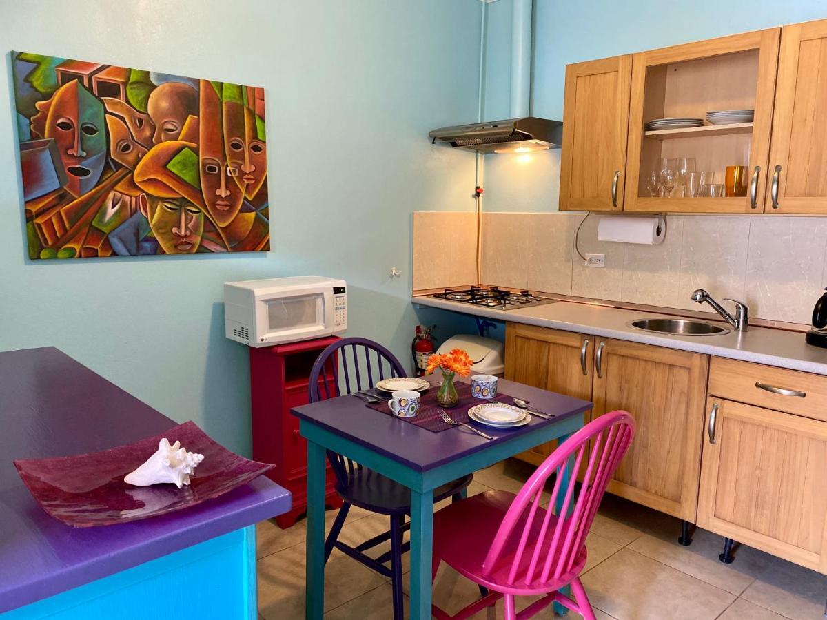 Little Paradise Aruba Vacation Apartments パームビーチ エクステリア 写真