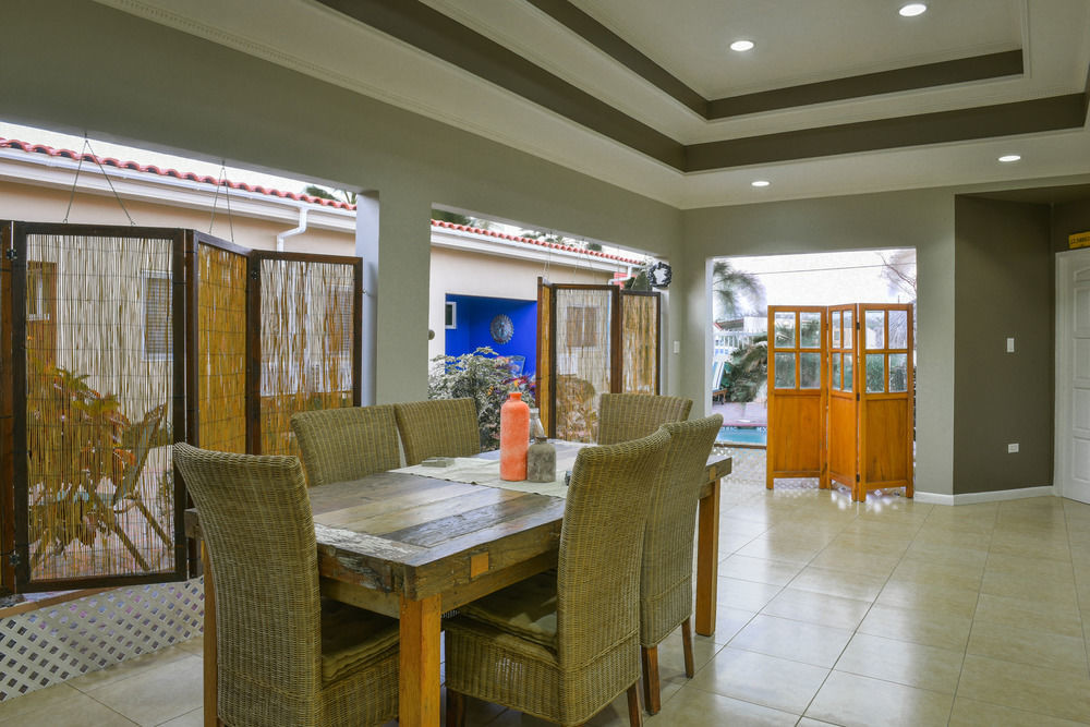 Little Paradise Aruba Vacation Apartments パームビーチ エクステリア 写真
